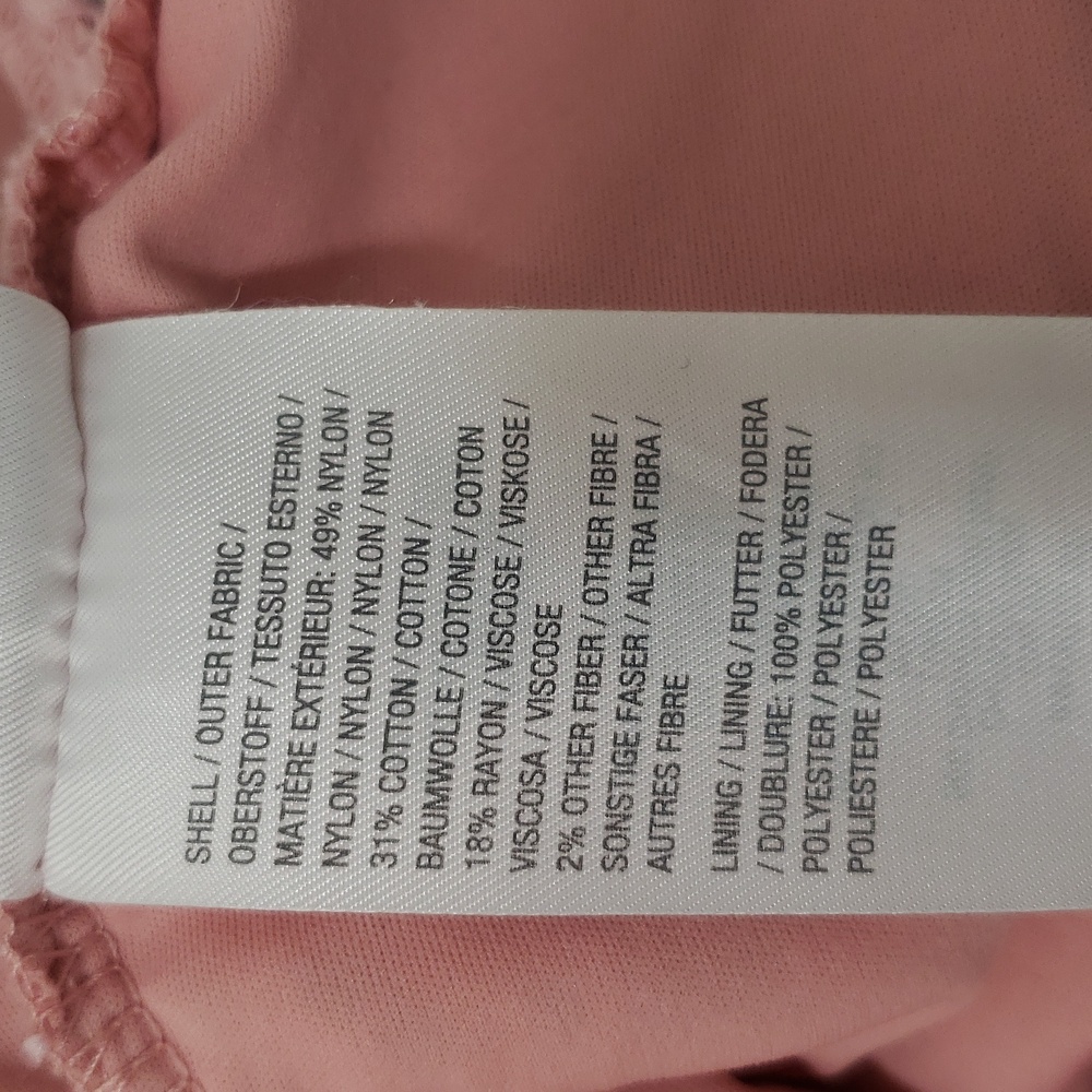 Beautiful Womens Isaac Mizrahi Live Cold Shoulder Lined Lace Top - Picture 9 of 10